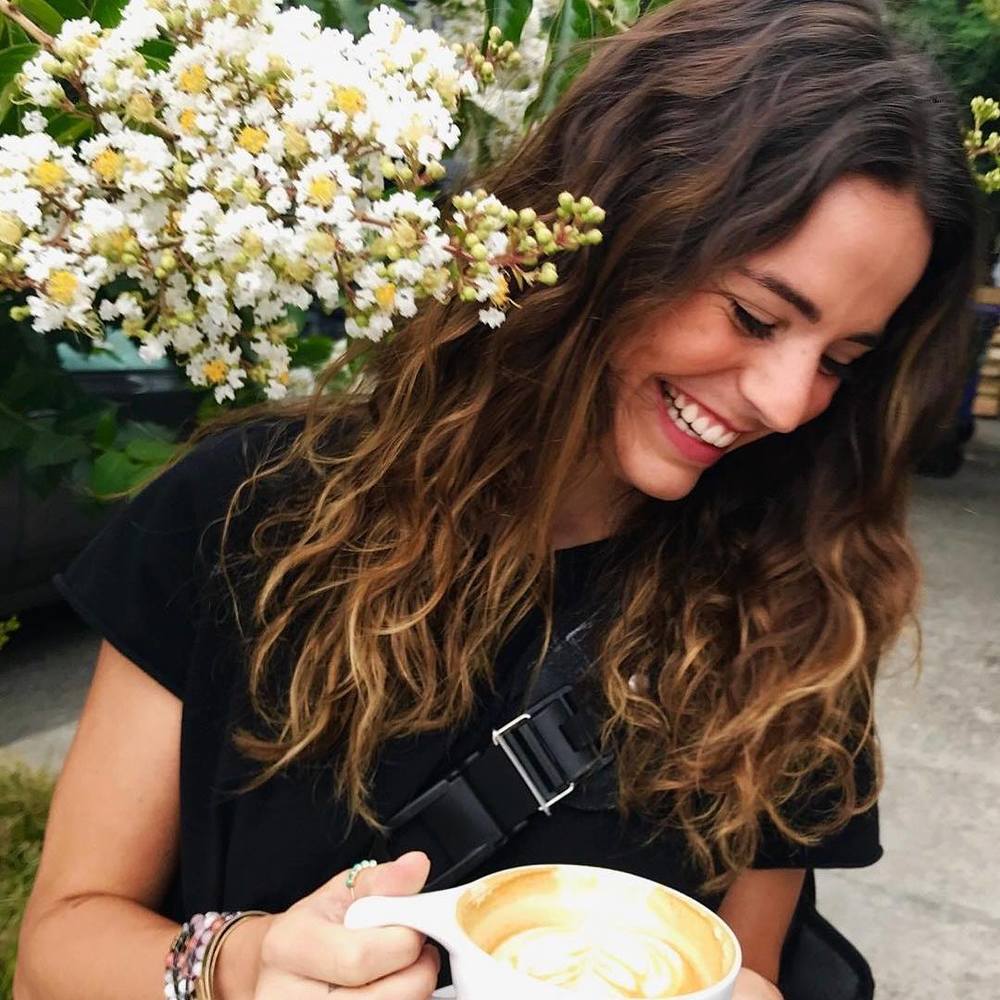 Meet your Posher, Antonia